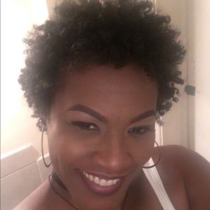 Meet your Posher, Freda